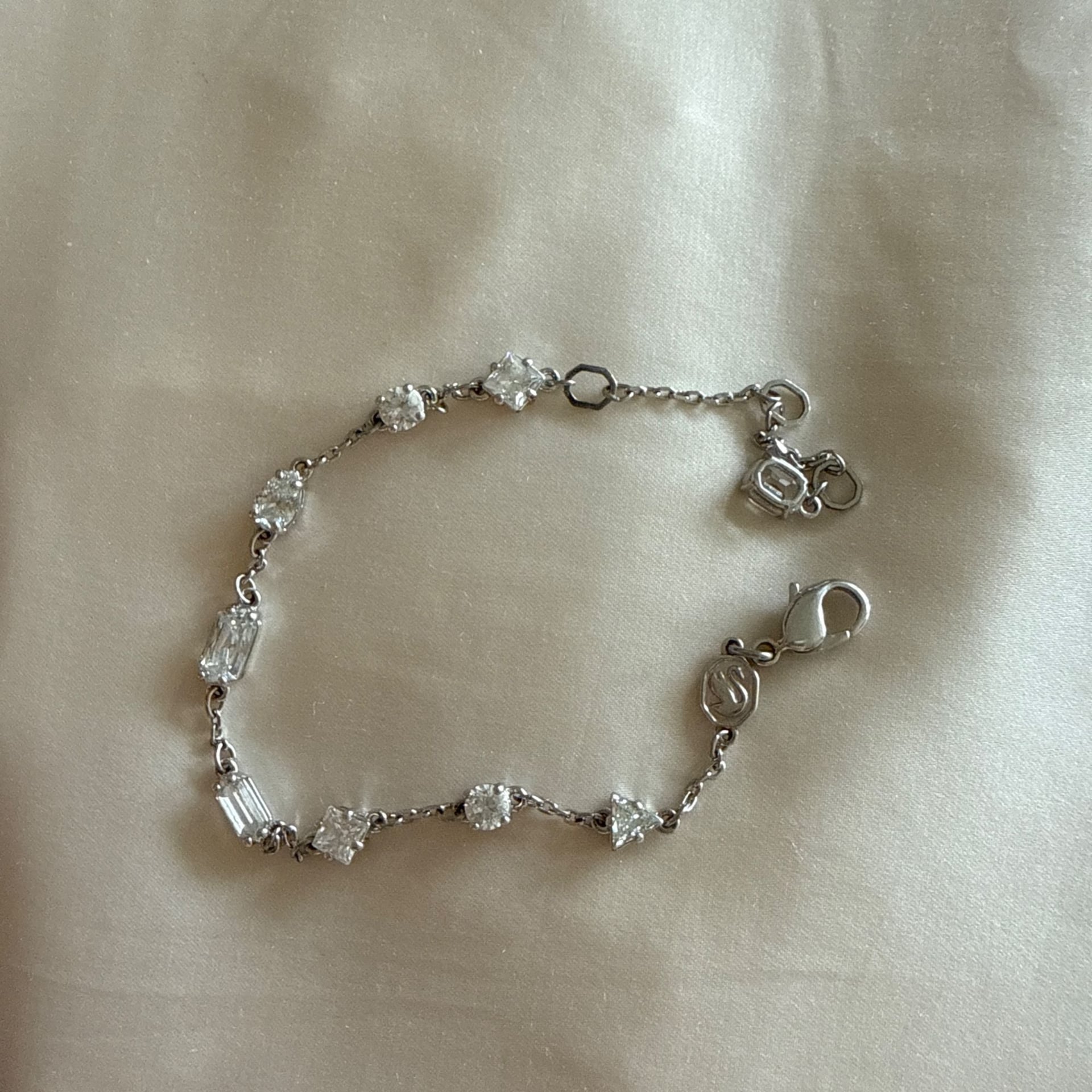 Mesmera Bracelet — Very good / fine (VG+) Bracelets