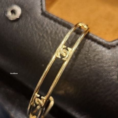 Cartier CC Vintage 18k Gold Cuff Bracelet — bracelets