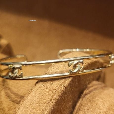 Cartier CC Vintage 18k Gold Cuff Bracelet — bracelets