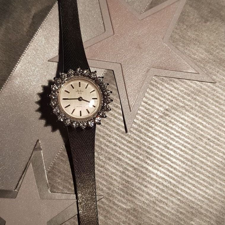 Diamant Uhr 2.42ct, Weissgold 750 — watches