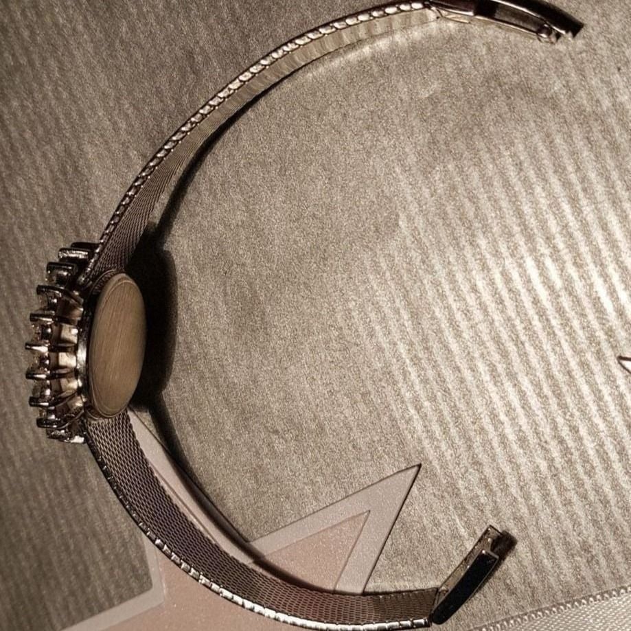Diamond Watch 2.42ct, 750 White Gold — Very good / fine (VG+) Watches