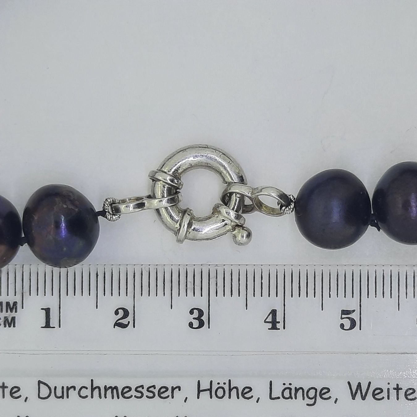 Edle Perlenkette aus Süsswasser Zuchtperlen — necklaces