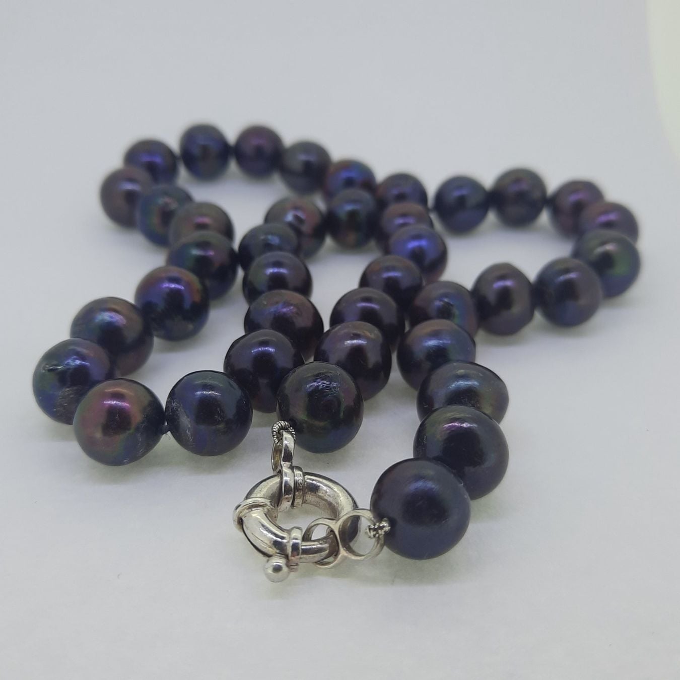 Edle Perlenkette aus Süsswasser Zuchtperlen — necklaces