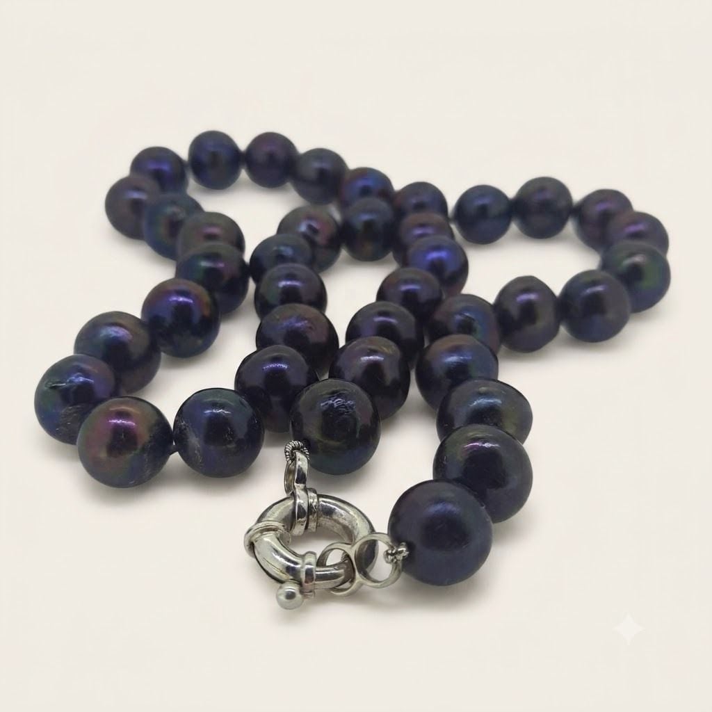 Edle Perlenkette aus Süsswasser Zuchtperlen — necklaces