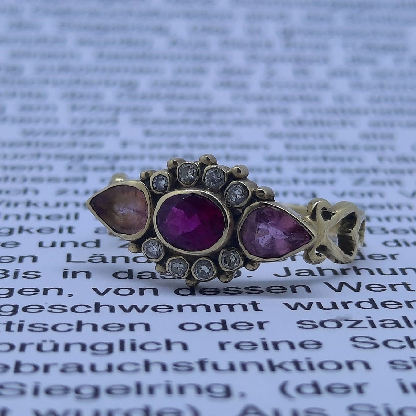 High-Quality Gold Ring with Various Gemstones — Good (VG) Rings
