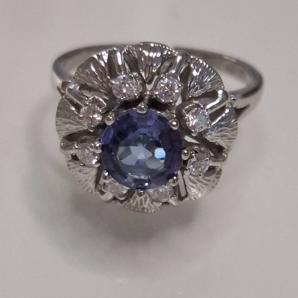 Wunderschöner Tansanit-Brillant Ring, 750er Weissgold, Gr.52 — rings