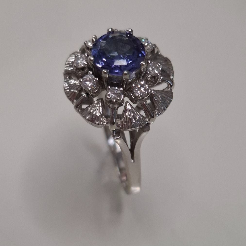 Wunderschöner Tansanit-Brillant Ring, 750er Weissgold, Gr.52 — rings