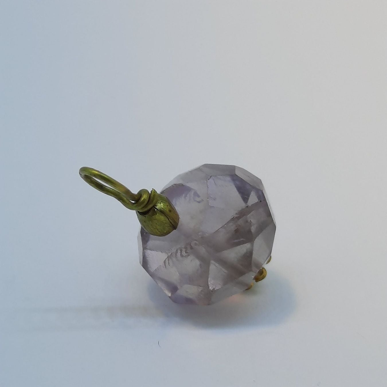 First-Class Pendant with Amethyst Gemstone — Good (VG) Necklaces & pendants