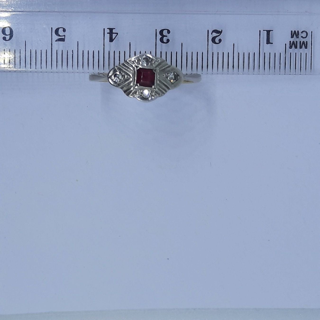 Gold Ring with Fine Ruby Gemstone — Good (VG) Rings