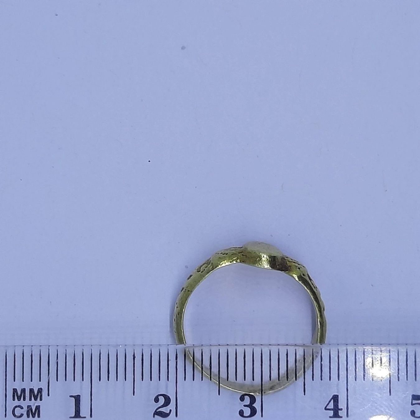 Simple Ring in 14 Carat Yellow Gold — Good (VG) Rings