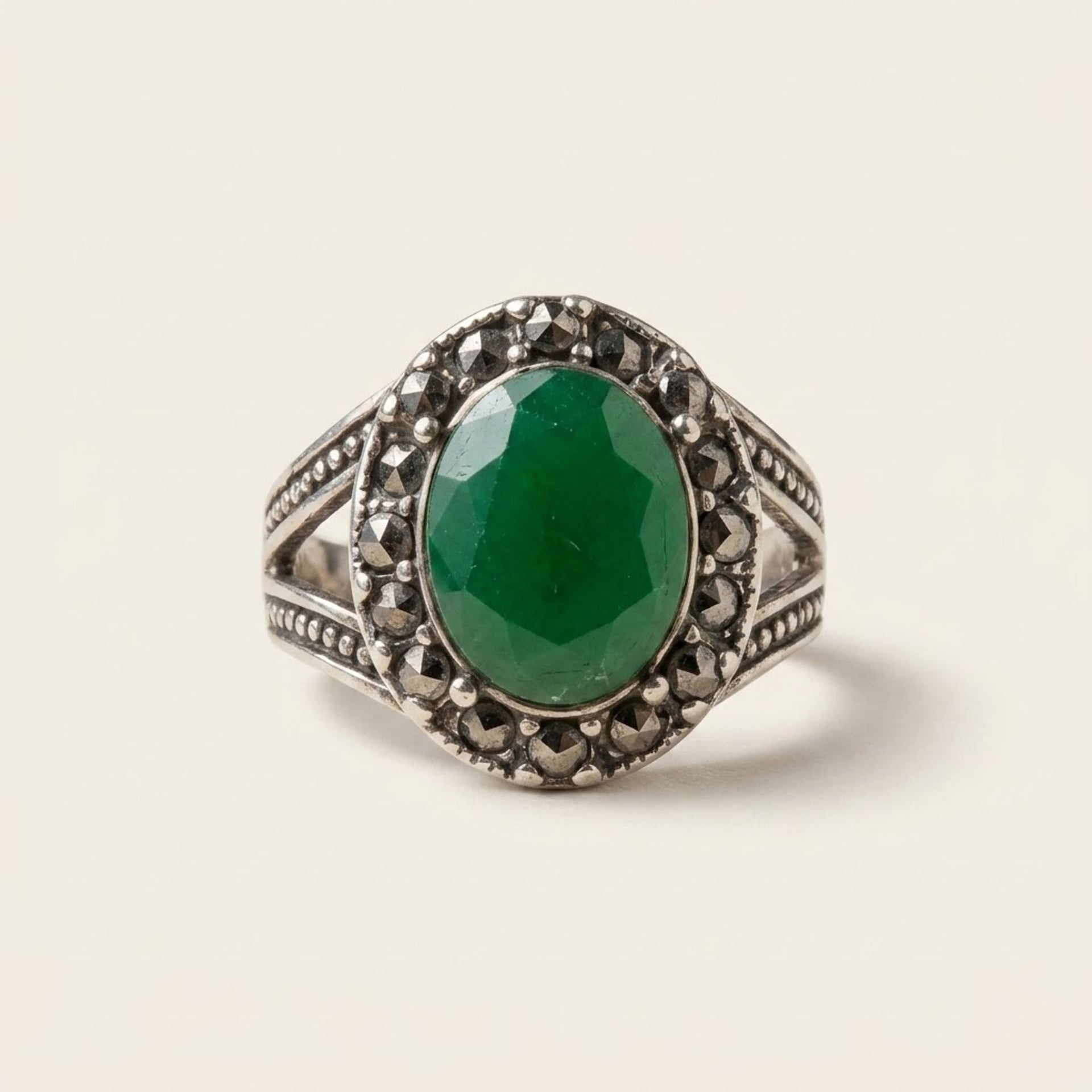 Agate Ring — Very good / fine (VG+) Rings