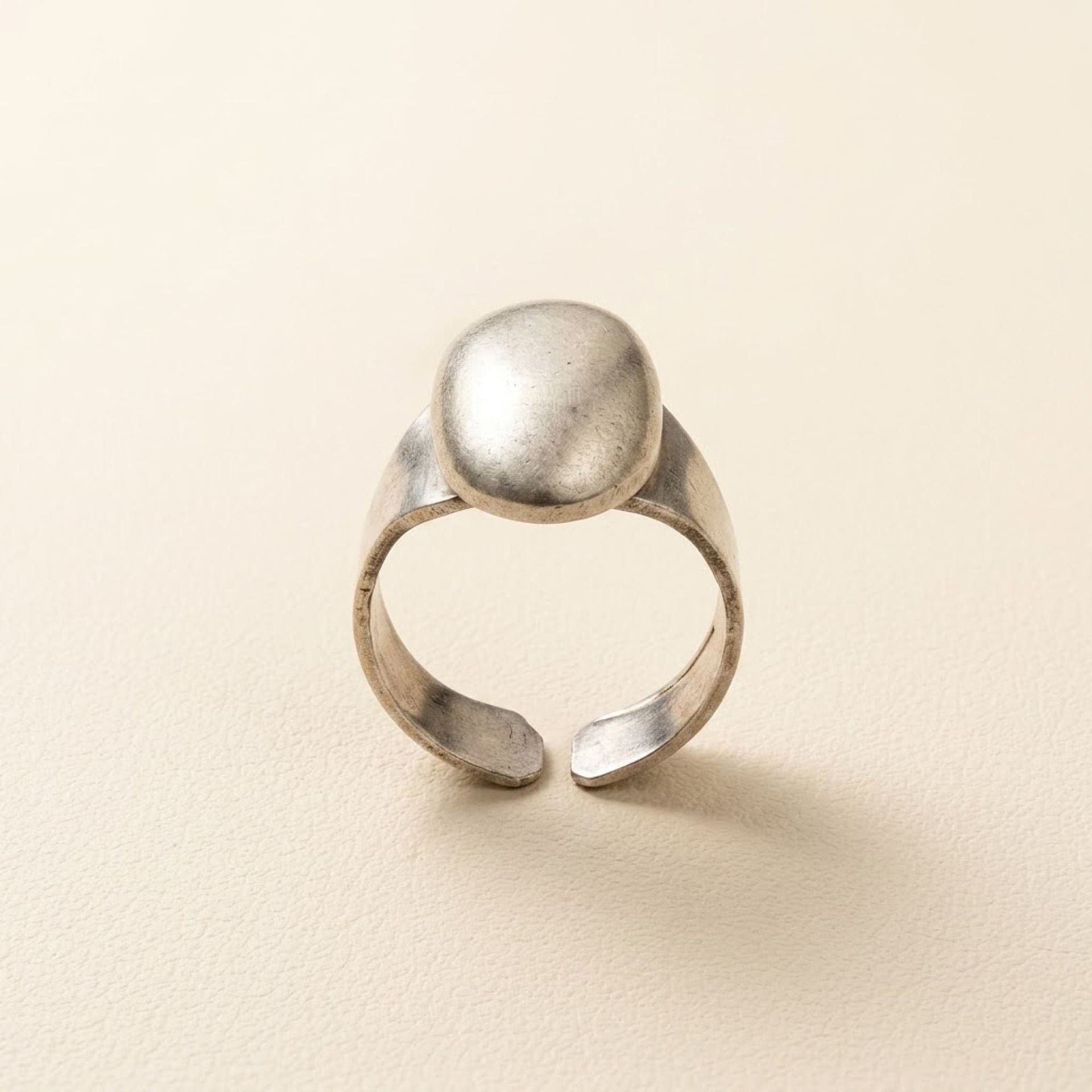 Silver Ring — Good (VG) Rings