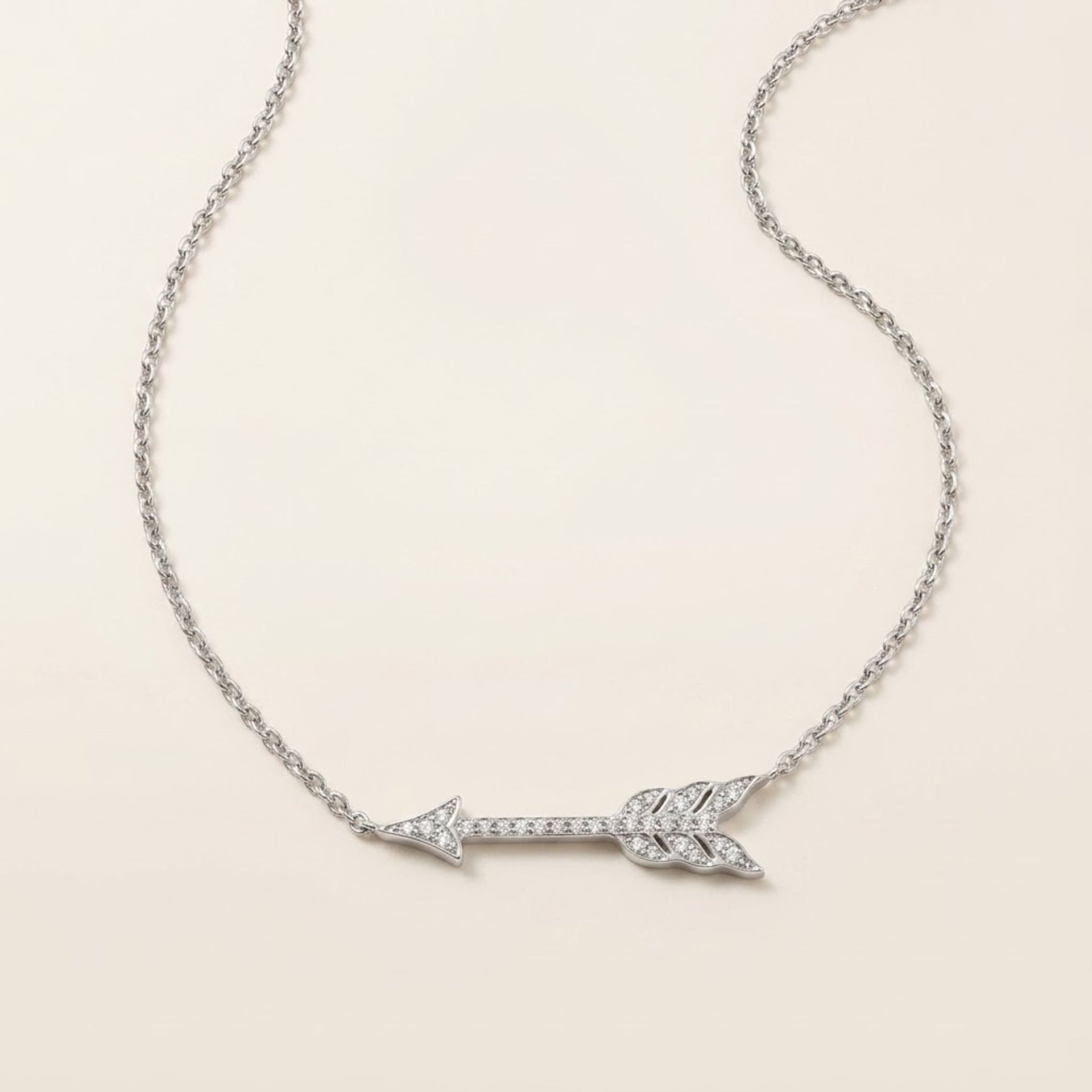 Platinum Diamond Arrow Hearts Pendant — Excellent (M-) Necklaces & pendants