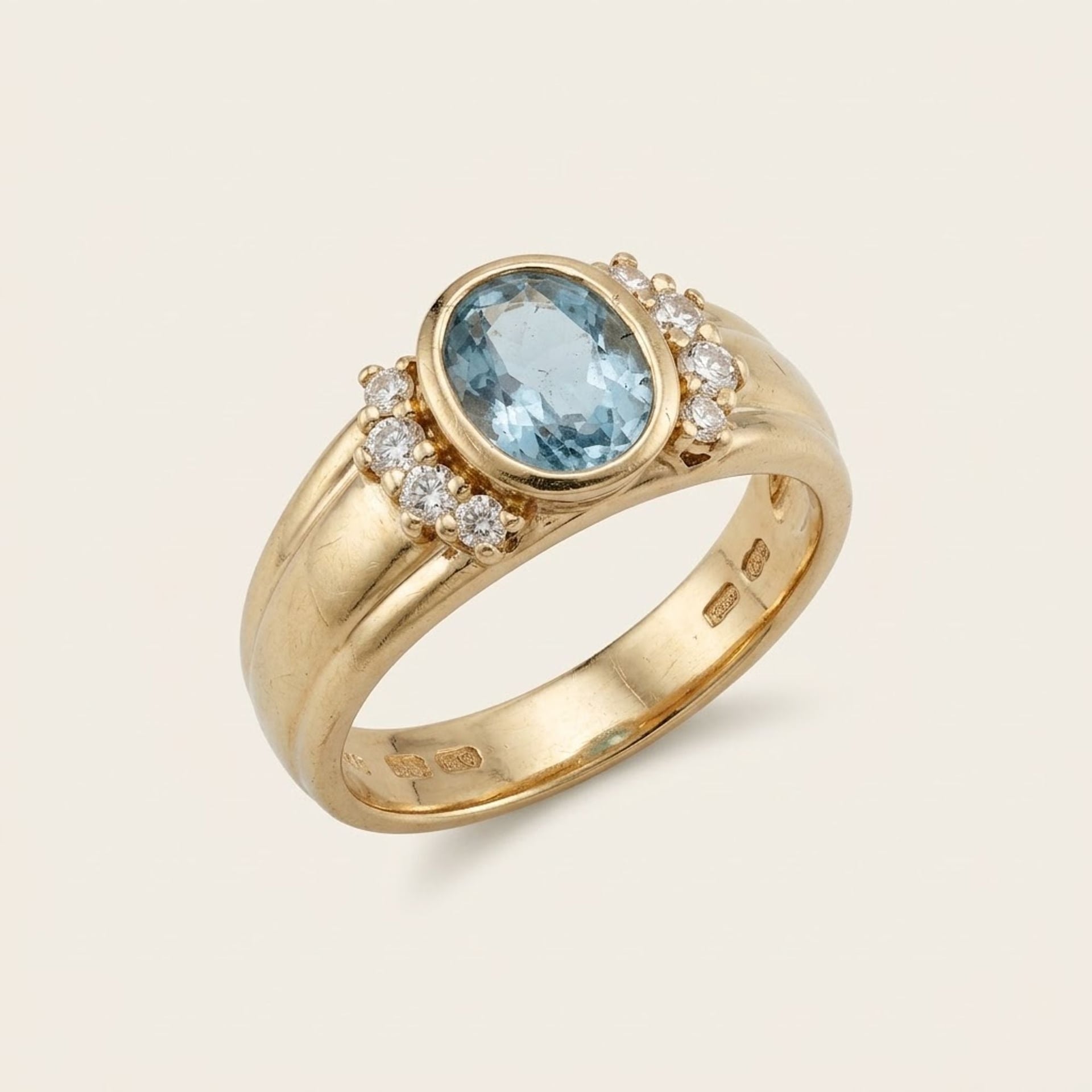 Bague aigue-marine et diamants taille brillant — Excellent (M-) Bagues
