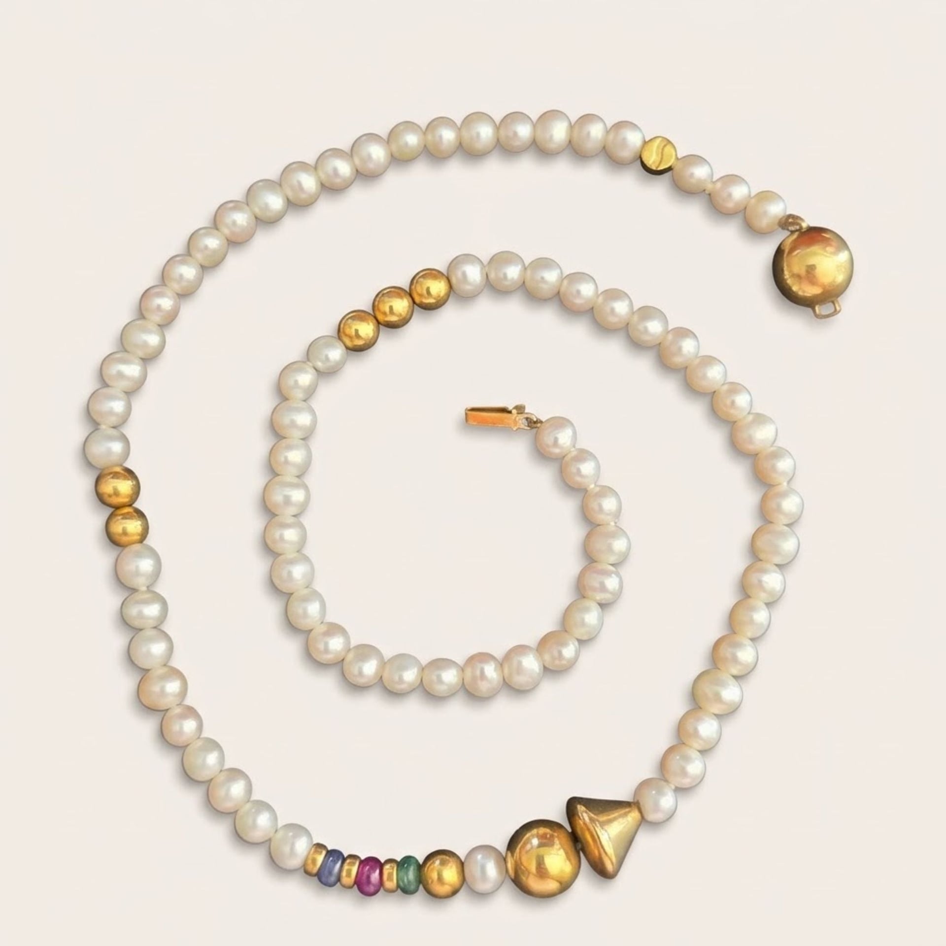 Pearl Necklace — Very good / fine (VG+) Necklaces & pendants