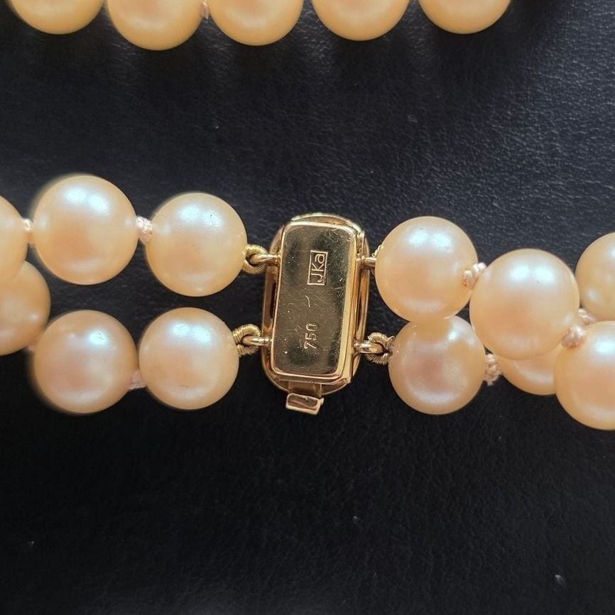 Designer-Perlencollier Cremeweisse Perlen 143 Stück — Exzellenter Zustand (M-) Ketten & Anhänger