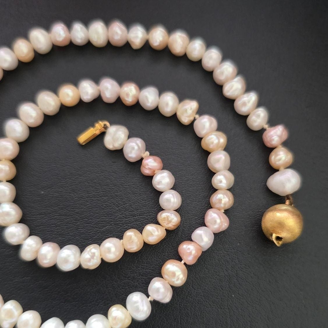 Baroque Freshwater Cultured Pearl Necklace 42cm — Excellent (M-) Necklaces & pendants