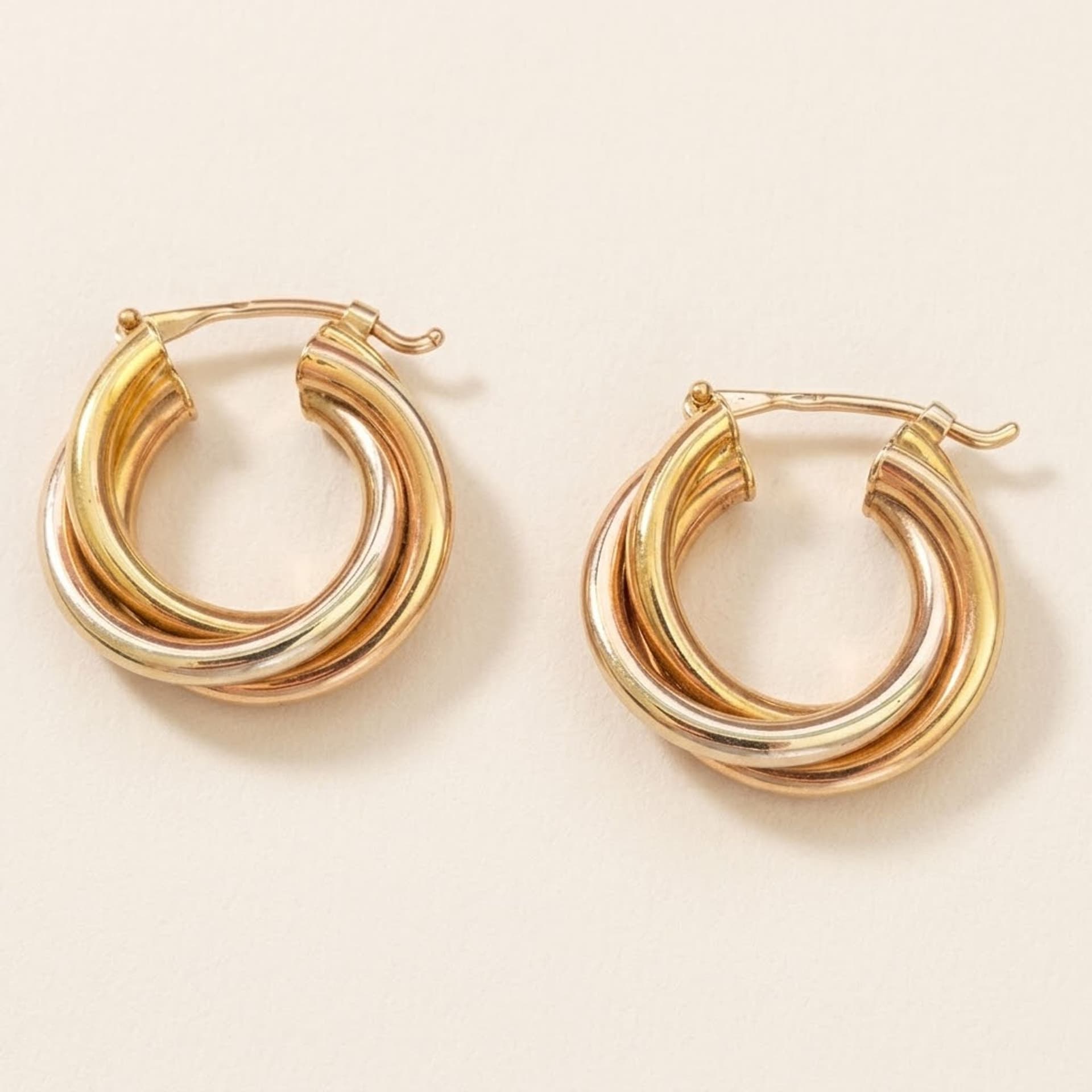 Aros estilo «Cartier» tricolor — foto 1 de 4