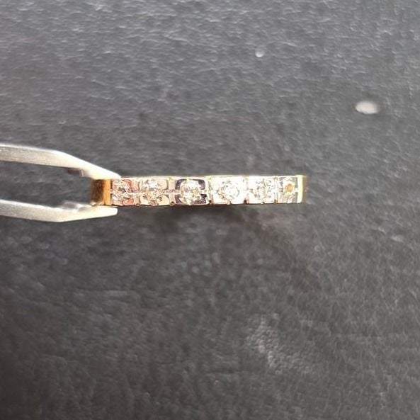 Gold ring 750 with sapphire — Very good / fine (VG+) Rings