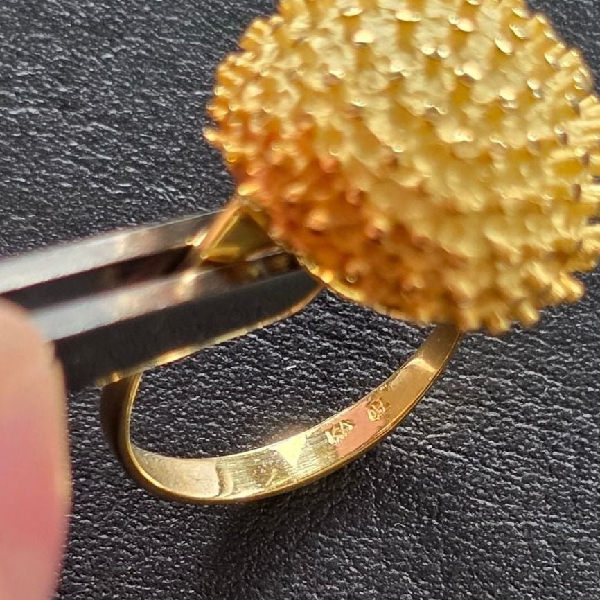 Gold Ring 750 — Very good / fine (VG+) Rings