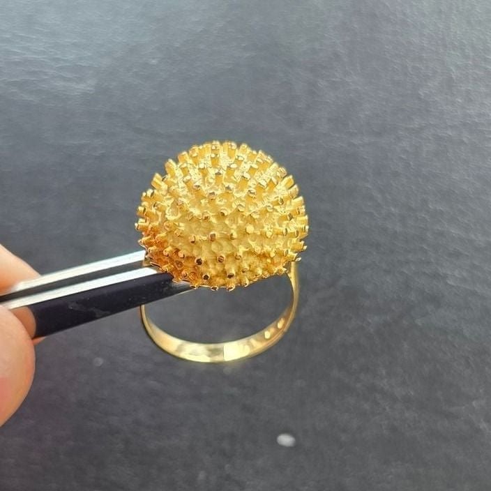 Gold Ring 750 — Very good / fine (VG+) Rings