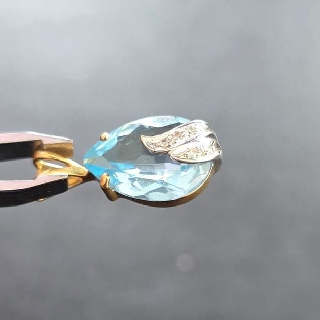 Topaz Drop Pendant — Very good / fine (VG+) Necklaces & pendants