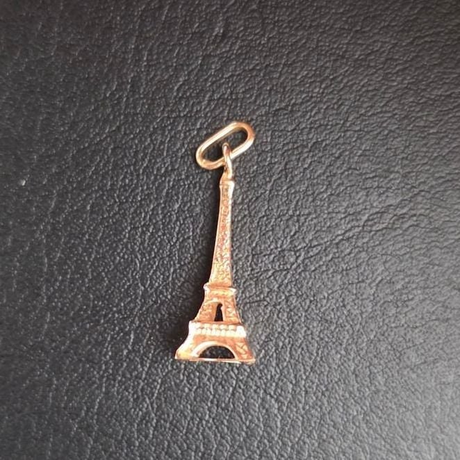 Eiffel Tower Pendant Gold — Very good / fine (VG+) Necklaces & pendants