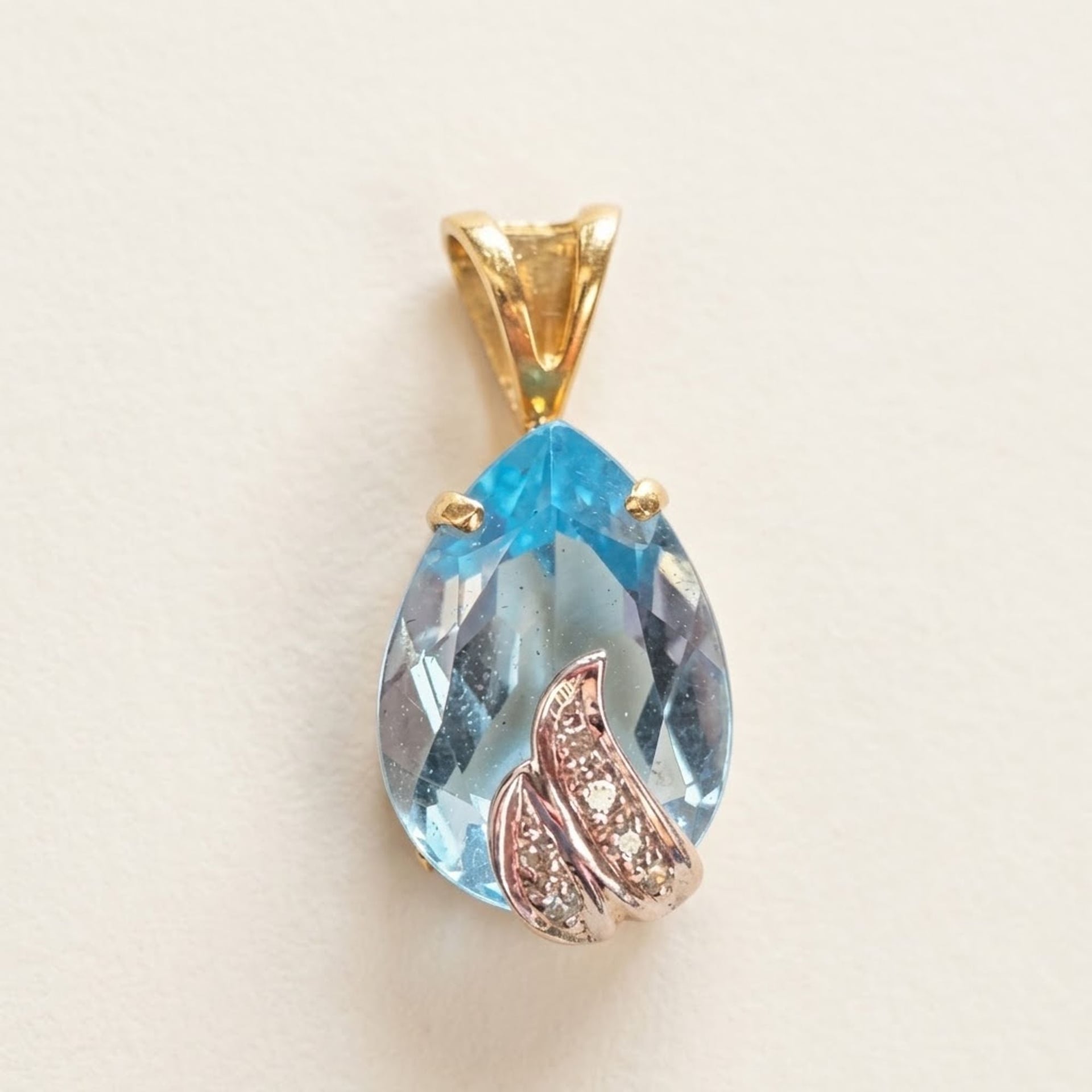 Topaz Drop Pendant — Very good / fine (VG+) Necklaces & pendants