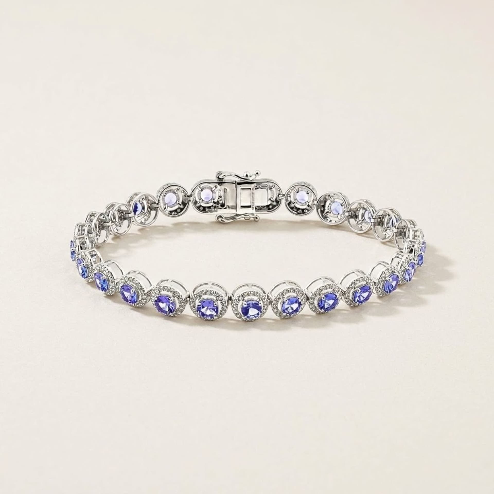 Tansanit Armband 14k Weissgold, 6.21 ct mit 1.73 ct Diamanten — Foto 1 von 6