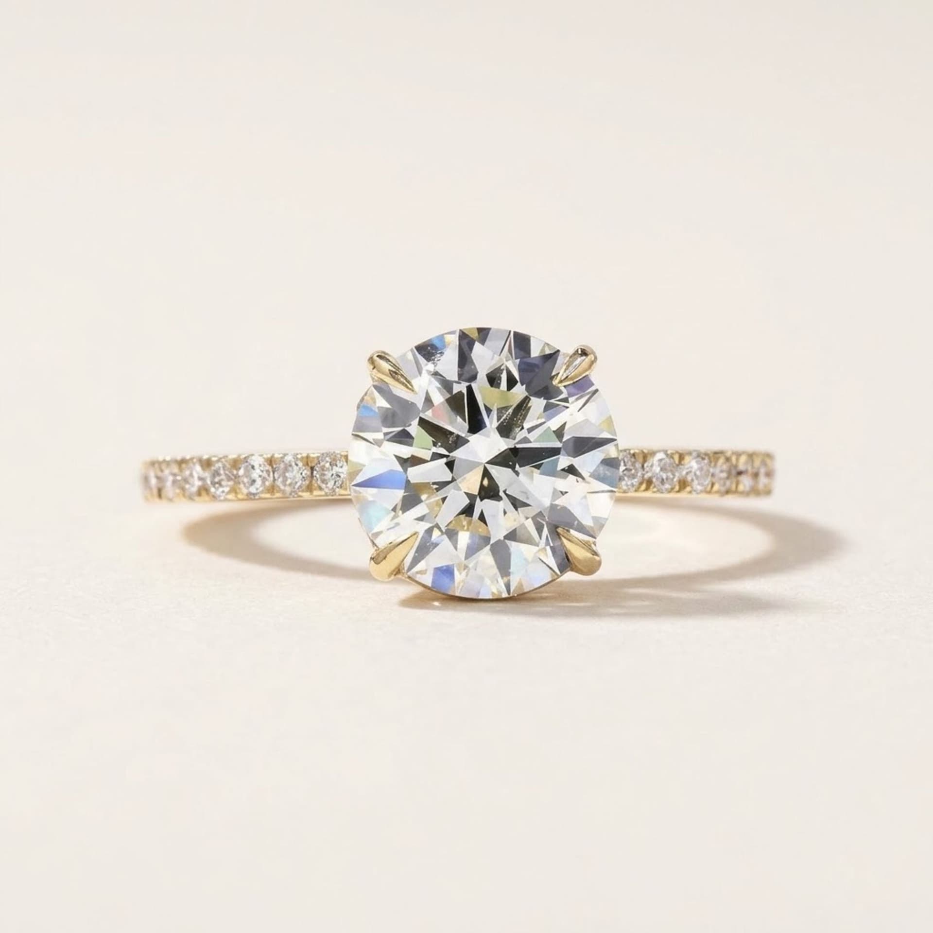 Labor Diamant Ring 18k Gelbgold, 2.09 ct mit 0.48 ct Labor-Diamanten — Foto 1 von 6