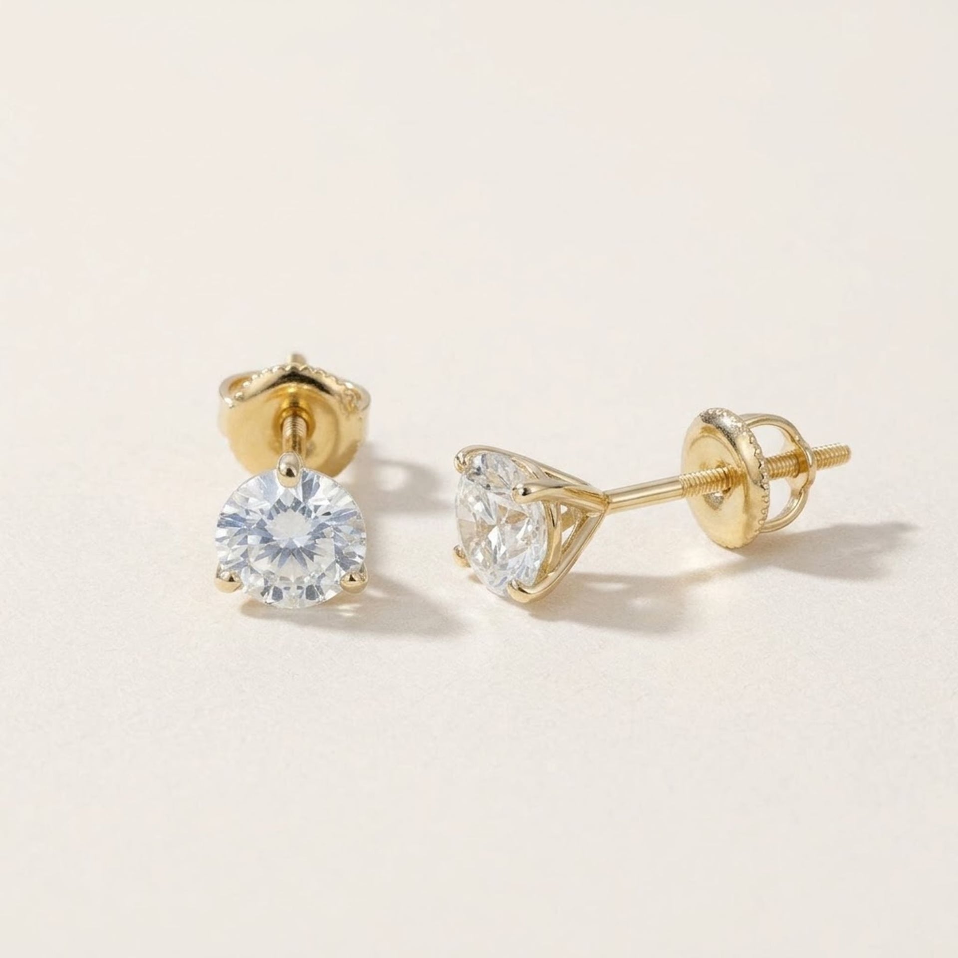 2.09ct Labor Diamant Ohrringe 14k Gelbgold — Neuwertig (N) Ohrringe