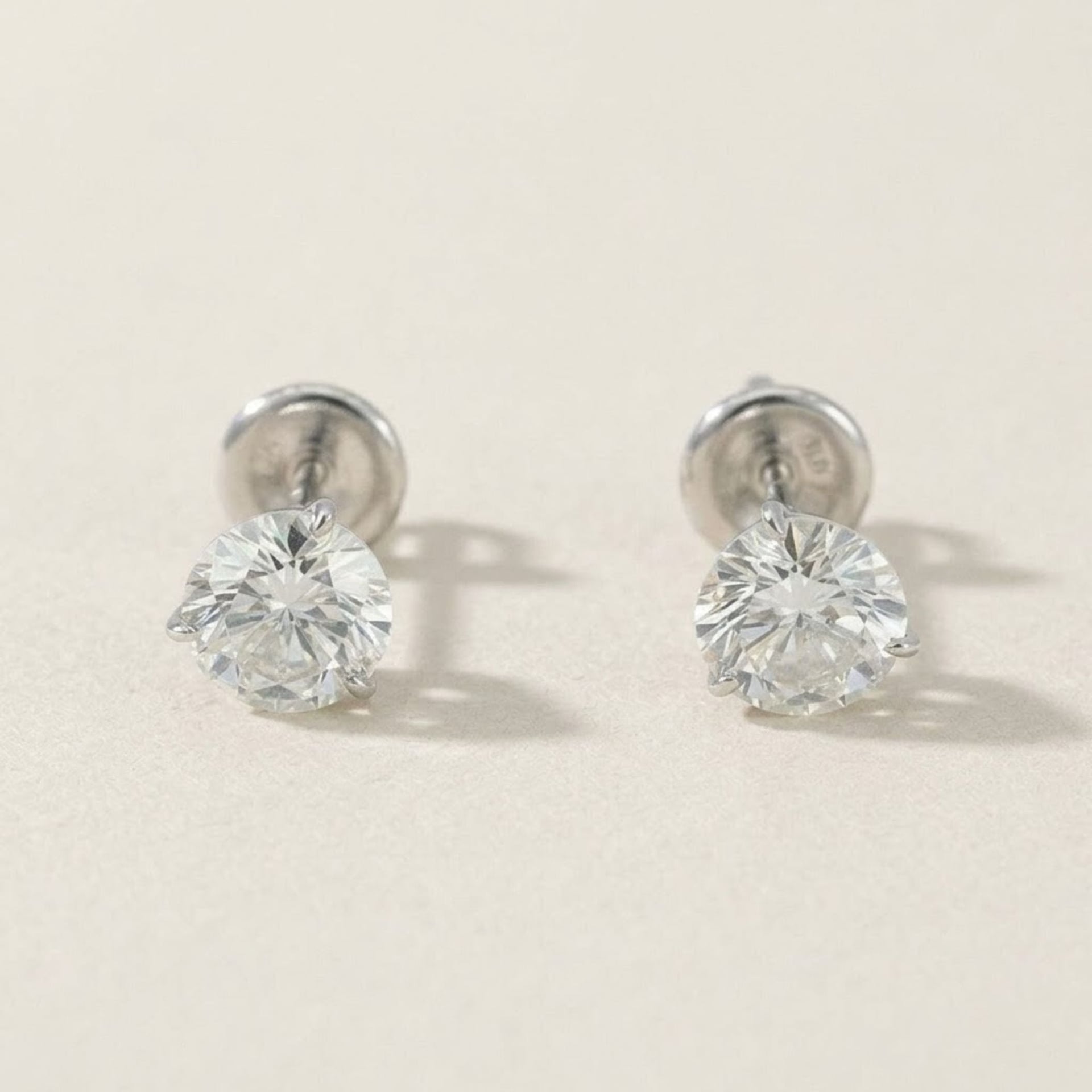 2.09ct Labor Diamant Ohrringe 14k Weissgold — Como nuevo (N) Pendientes