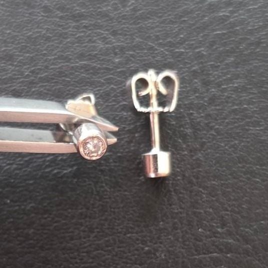 Pendientes solitario de brillante — Buen estado (VG) Pendientes