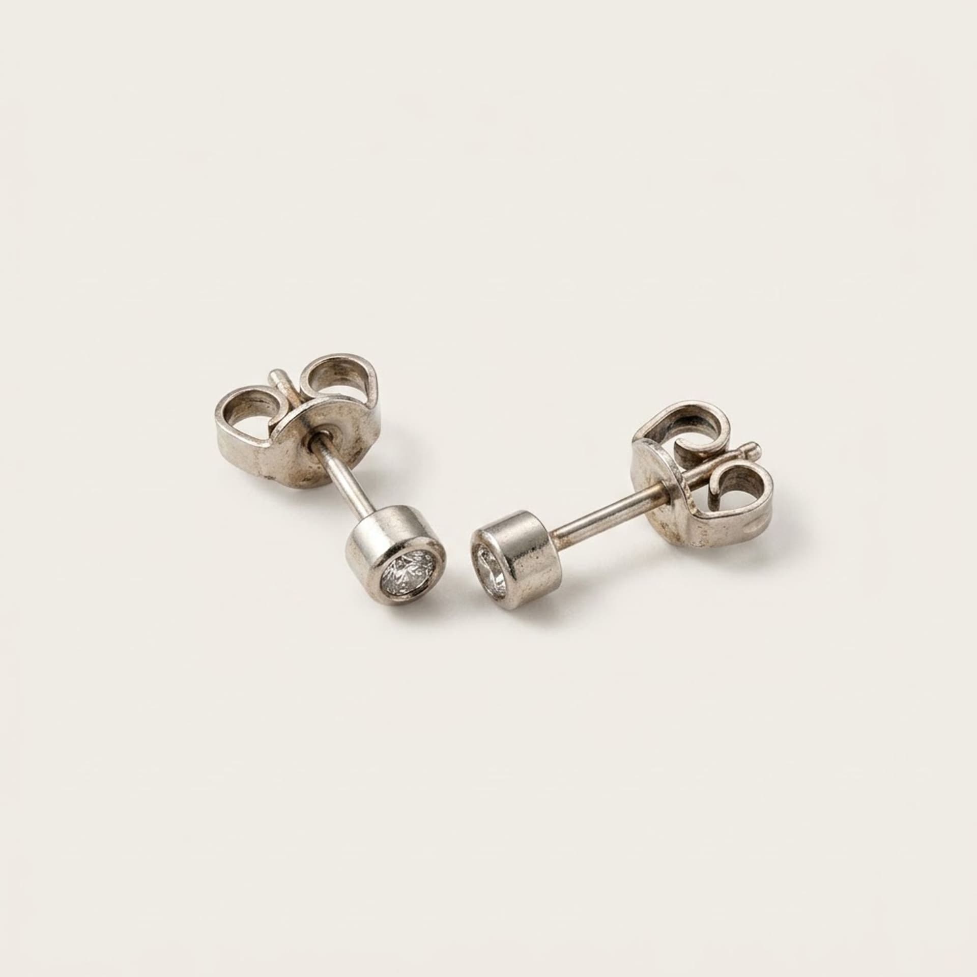 Brilliant Solitaire Stud Earrings — photo 1 of 4
