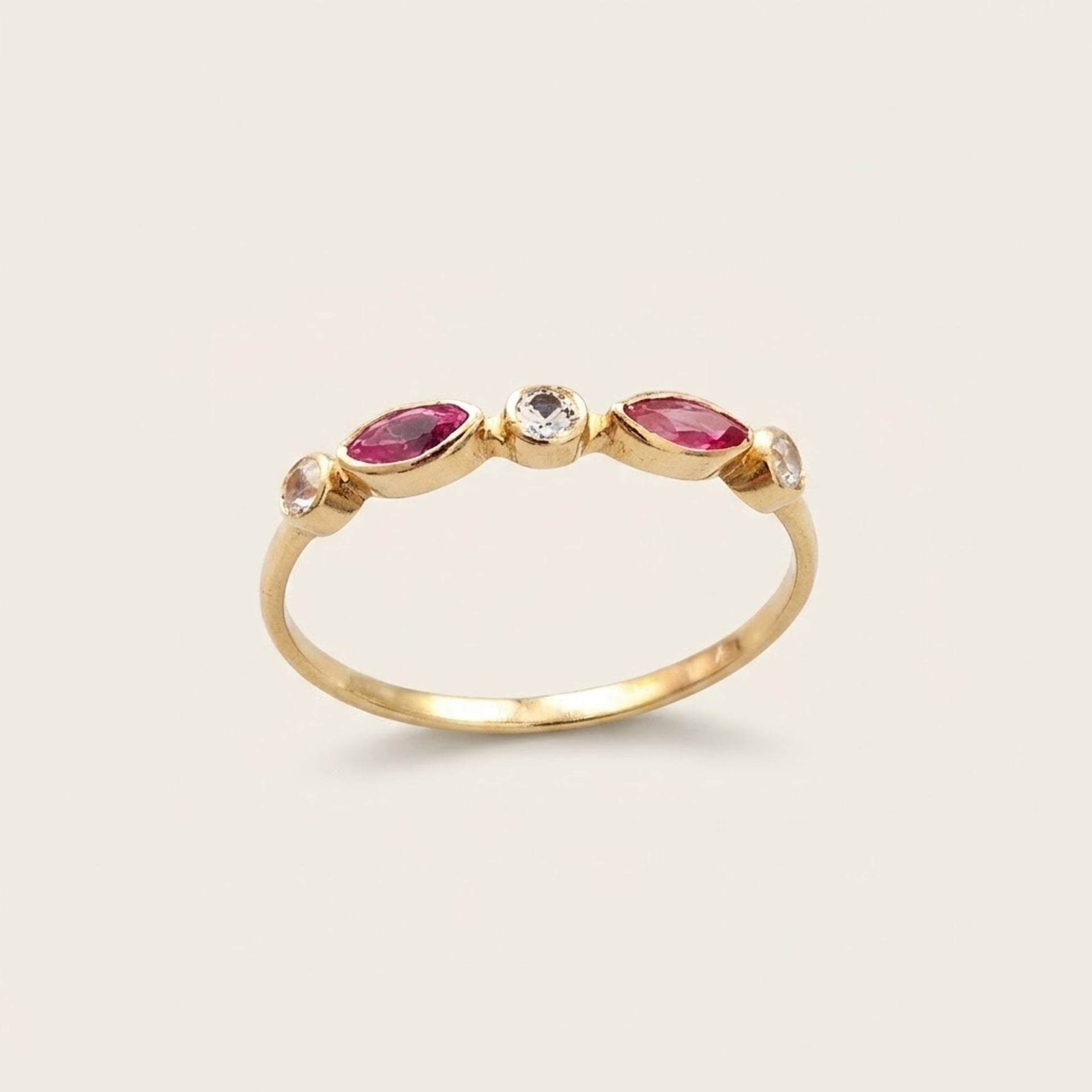 Gold ring with s. ruby & sapphire 750 — Good (VG) Rings