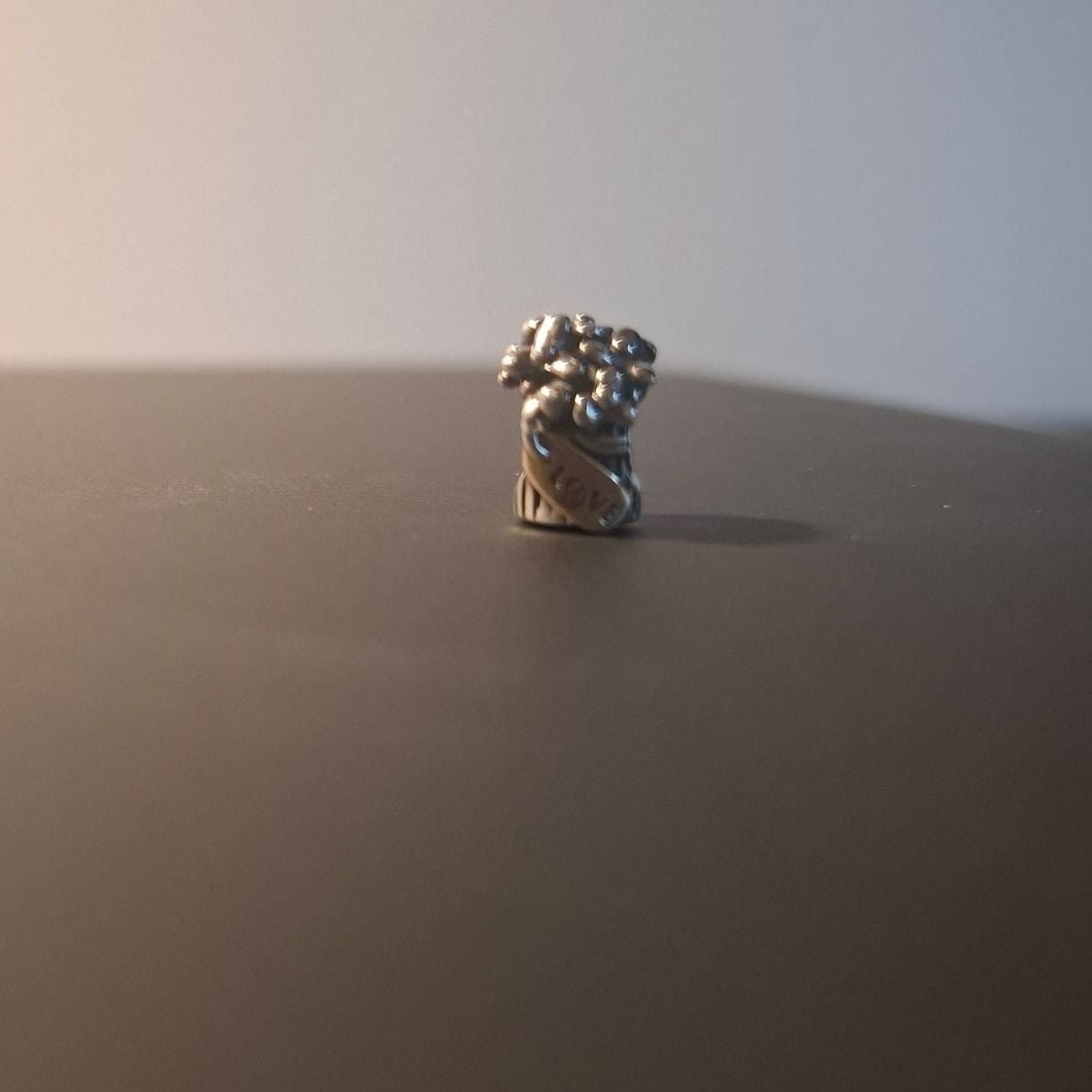 Bouquet of Flowers Charm — Excellent (M-) Necklaces & pendants