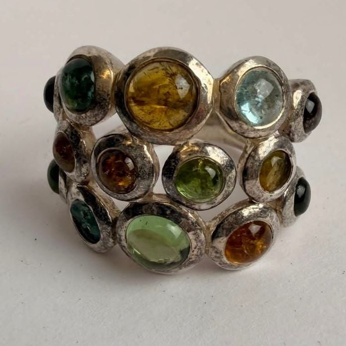 Silberring mit Turmalin Cabochons — Fair / Poor (F) Ringe