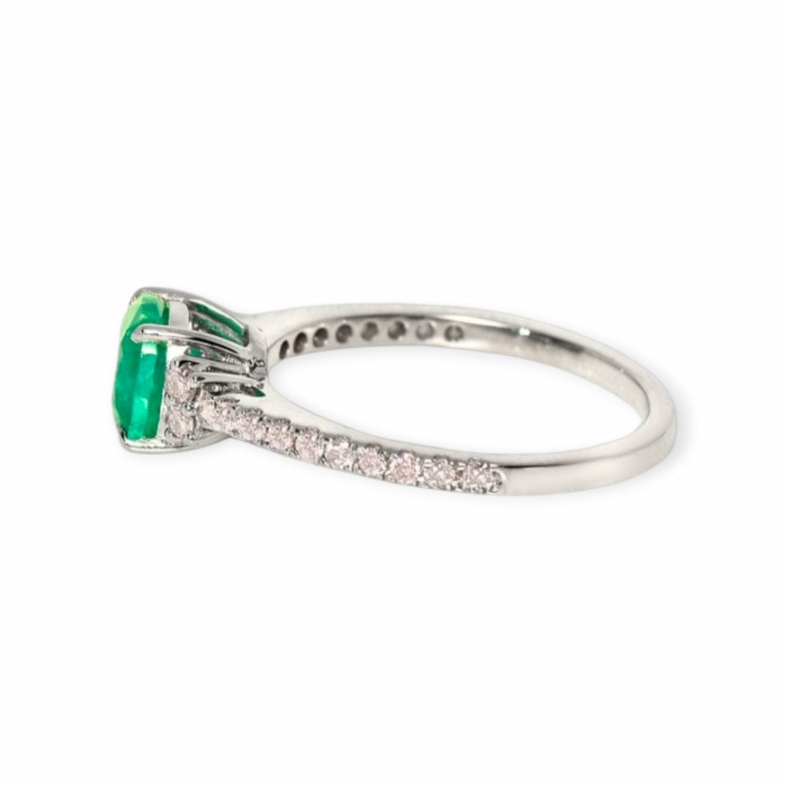 Smaragd Ring 14k Weissgold, 1.08 ct mit 0.29 ct Diamanten — Neuwertig (N) Ringe