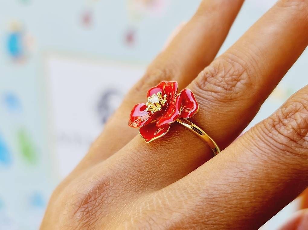 Rose Ring Enamel Yellow Gold Size 55 — Mint (M) Rings