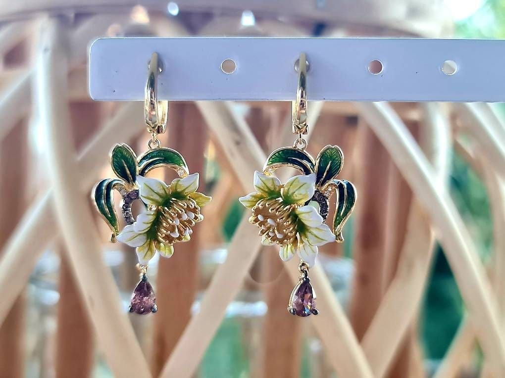 Handbemalte Ohrringe, 925 Silber vergoldet — Mint (M) Pendientes