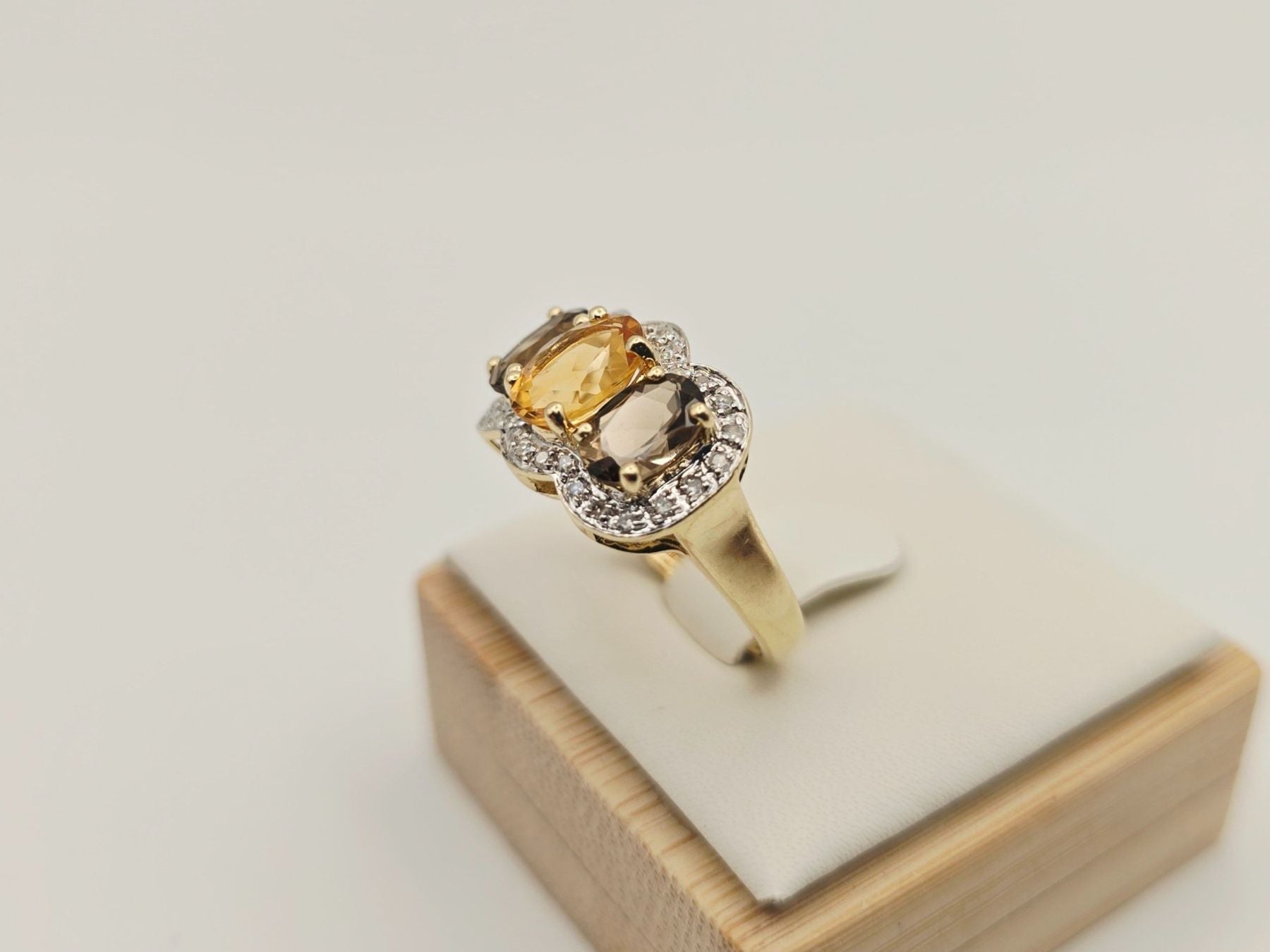 Gold Ring 585 Gold 14KT Smoky Quartz Citrine Brilliant-Cut Diamonds Size 53 — Excellent (M-) Rings