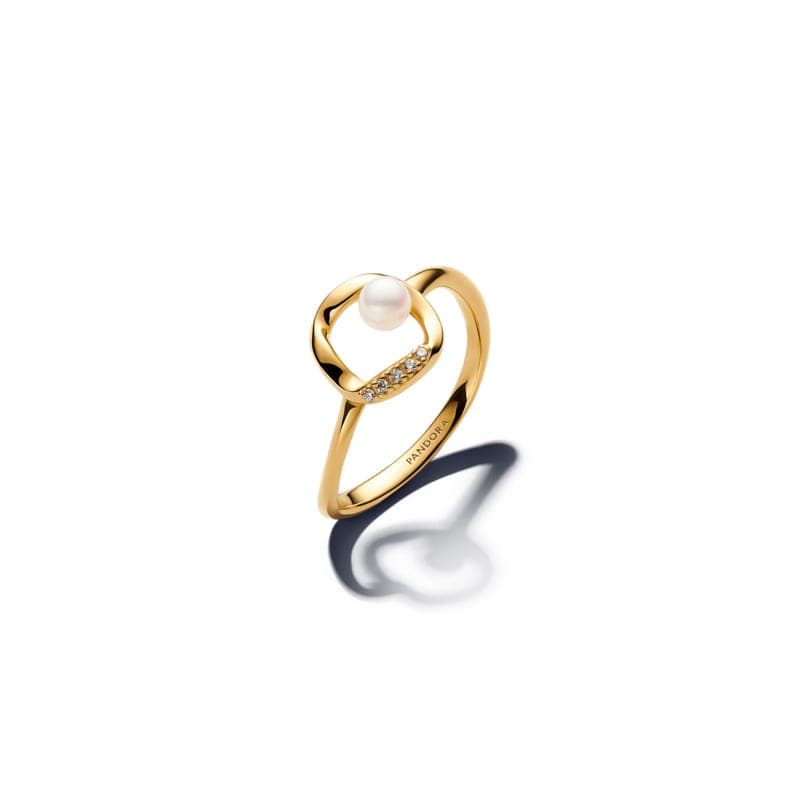 Pandora Organically Shaped Pavé Circle & Treated Freshwater Cultured Pearl Ring 163831C01 163831 — Foto 1 von 2