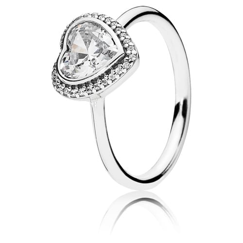 Sparkling Love Ring