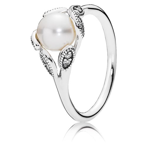 Luminous Leaves Ring