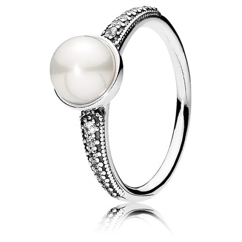 Elegant Beauty Ring