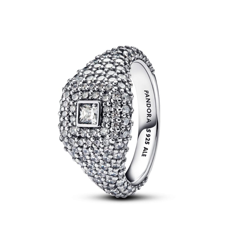 Pavè Square Cocktail Ring