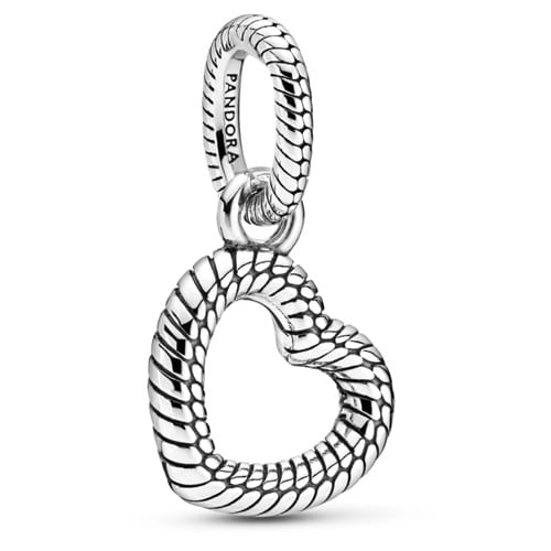 Snake Chain Pattern Open Heart Pendant