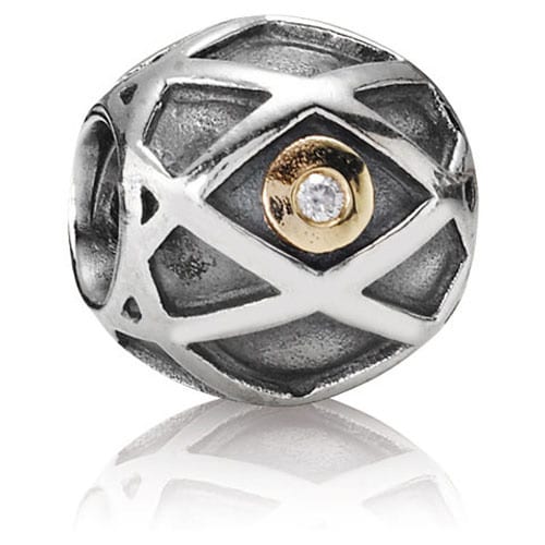 Web Charm with Diamond