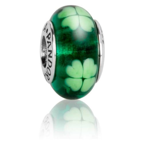 Kiss Me, I'm Irish Charm