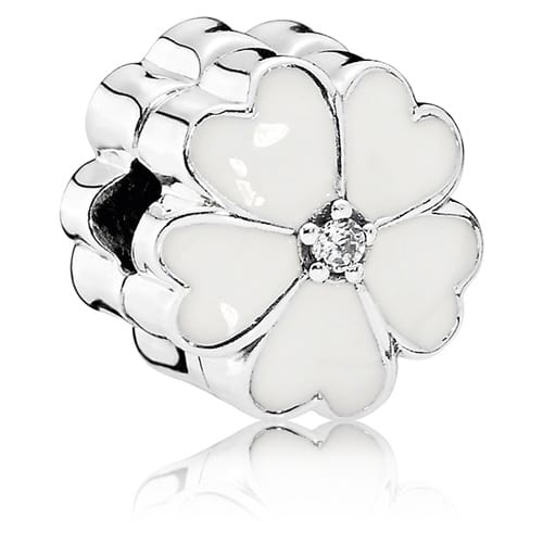 White Primrose Clip